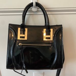 Vintage bag with crossbody strap